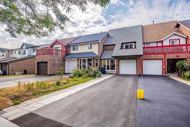 164 Bellefontaine St, House attached with 5 bedrooms, 4 bathrooms and 4 parking in Toronto ON | Image 1