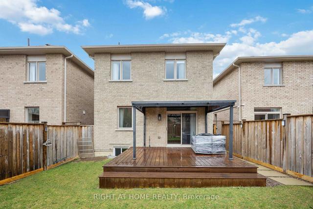 506 Rita's Ave, House detached with 4 bedrooms, 4 bathrooms and 5 parking in Newmarket ON | Image 17