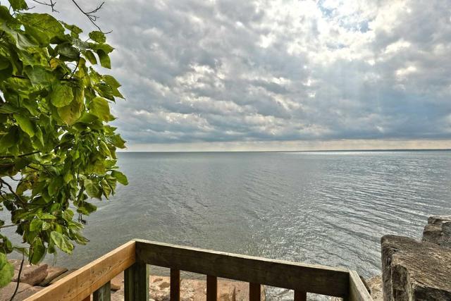 4382 Lakeshore Rd, House detached with 4 bedrooms, 3 bathrooms and 8 parking in Burlington ON | Image 19