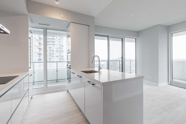 2108 - 2221 Yonge St, Condo with 1 bedrooms, 1 bathrooms and 0 parking in Toronto ON | Image 4