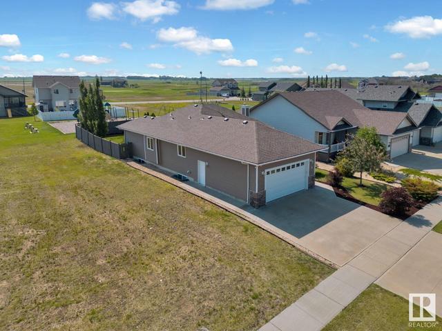 9 Whitetail Dr, House detached with 4 bedrooms, 3 bathrooms and null parking in Mundare AB | Image 53