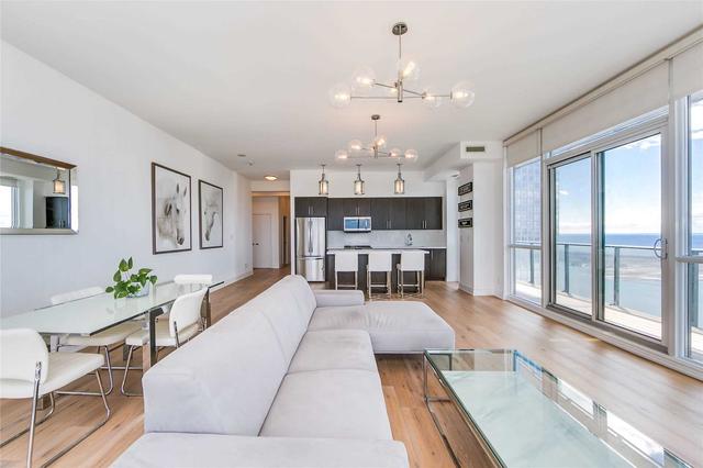 lph4901 - 55 Bremner Blvd, Condo with 3 bedrooms, 2 bathrooms and 1 parking in Toronto ON | Image 37