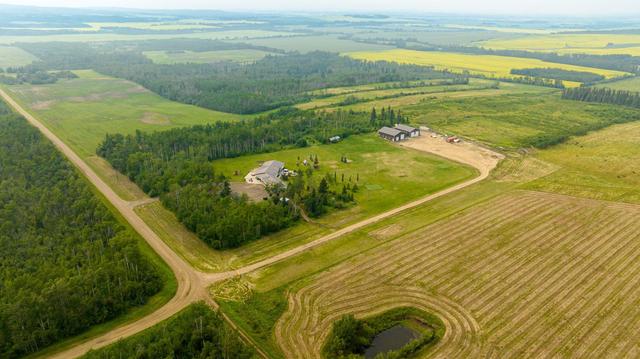 10 - 5136 Township Road 760, House detached with 5 bedrooms, 3 bathrooms and 20 parking in Saddle Hills County AB | Image 47