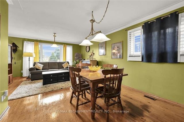 135 Nash Rd N, House detached with 3 bedrooms, 2 bathrooms and 5 parking in Hamilton ON | Image 40