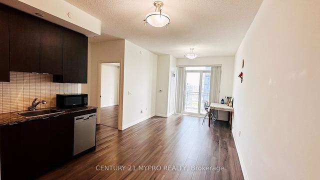 1905 - 50 Ann O'reilly Rd, Condo with 2 bedrooms, 1 bathrooms and 1 parking in Toronto ON | Image 13