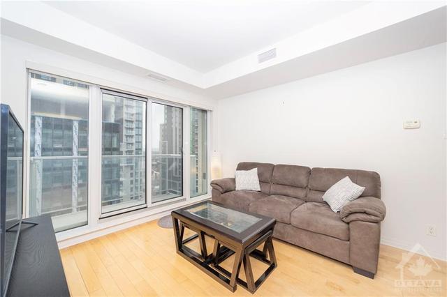 1902 - 242 Rideau Street, Condo with 2 bedrooms, 2 bathrooms and 1 parking in Ottawa ON | Image 11