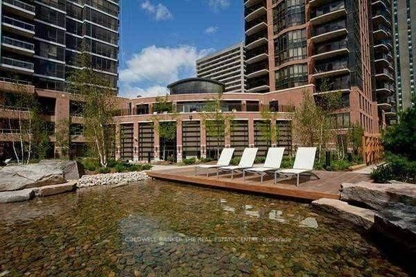 1003 - 33 Sheppard Ave E, Condo with 2 bedrooms, 2 bathrooms and 1 parking in Toronto ON | Image 4