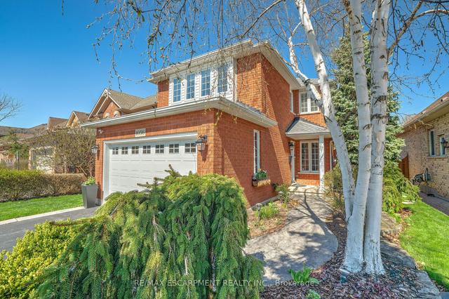 1056 Augustus Dr, House detached with 3 bedrooms, 3 bathrooms and 3 parking in Burlington ON | Image 12