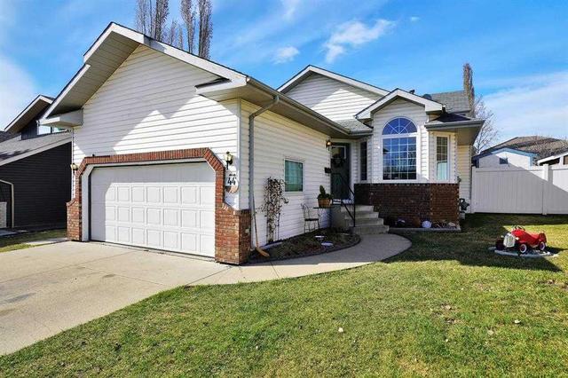 44 Anquetel Street, House detached with 4 bedrooms, 3 bathrooms and 4 parking in Red Deer AB | Image 1
