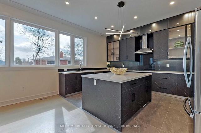 37 Geraldton Cres, House detached with 4 bedrooms, 7 bathrooms and 6 parking in Toronto ON | Image 14