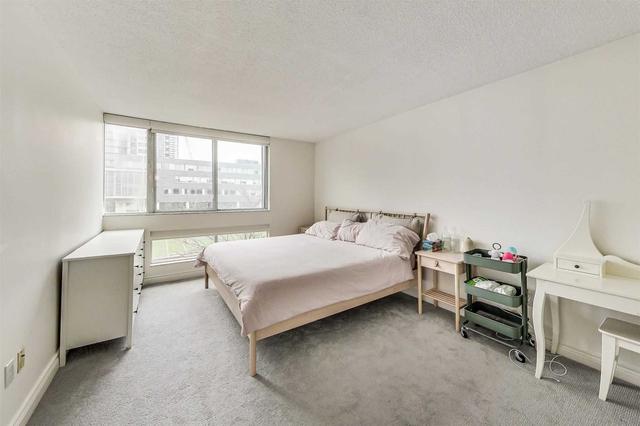 th5 - 11 Broadway Ave, Condo with 2 bedrooms, 2 bathrooms and 1 parking in Toronto ON | Image 7