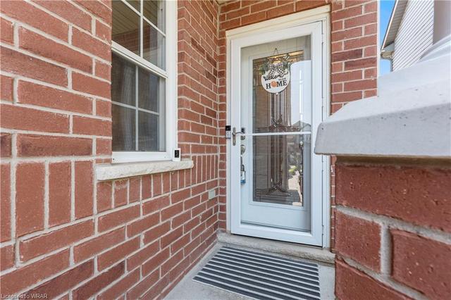 68 Sophia Crescent, House semidetached with 4 bedrooms, 1 bathrooms and 4 parking in Kitchener ON | Image 34