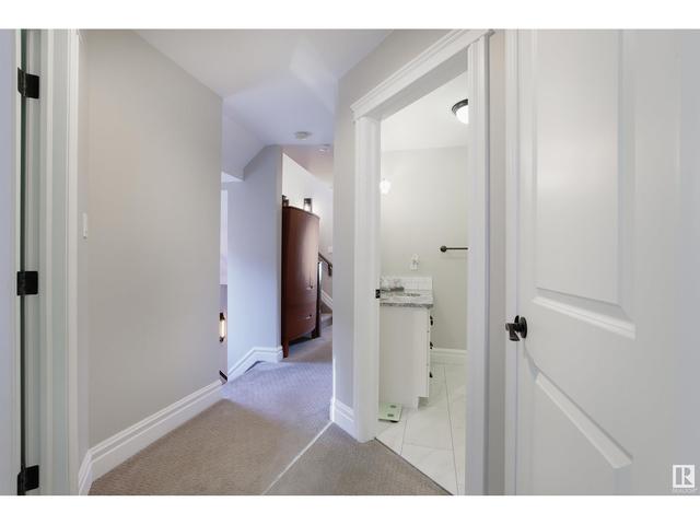 10239 146 St Nw, House semidetached with 4 bedrooms, 3 bathrooms and 2 parking in Edmonton AB | Image 22
