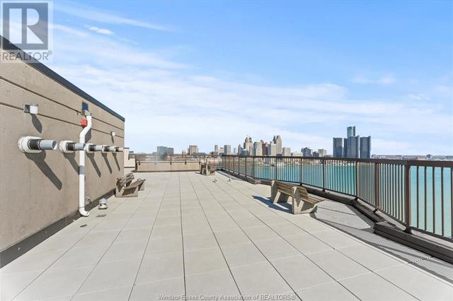 1607 - 515 Riverside Drive West, Condo with 2 bedrooms, 2 bathrooms and null parking in Windsor ON | Image 27