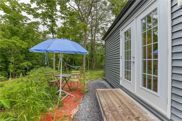 6056 Highway 15, House detached with 3 bedrooms, 2 bathrooms and 6 parking in Kingston ON | Image 10