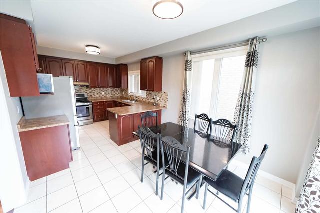 12 Fossil St, House detached with 4 bedrooms, 4 bathrooms and 4 parking in Brampton ON | Image 33