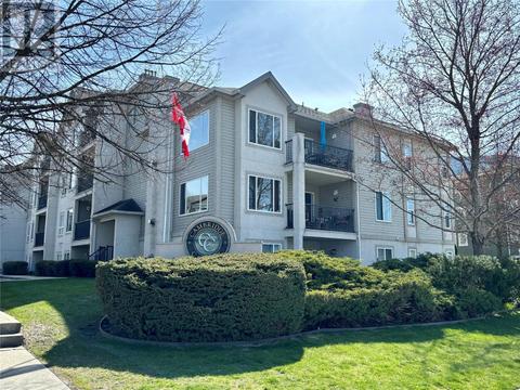 105 - 650 3 Street Sw, Condo with 2 bedrooms, 2 bathrooms and null parking in Salmon Arm BC | Card Image