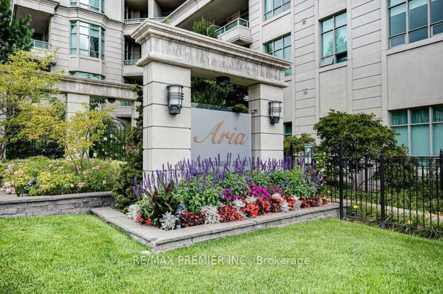 1012 - 10 Bloorview Pl, Condo with 2 bedrooms, 2 bathrooms and 2 parking in Toronto ON | Image 1