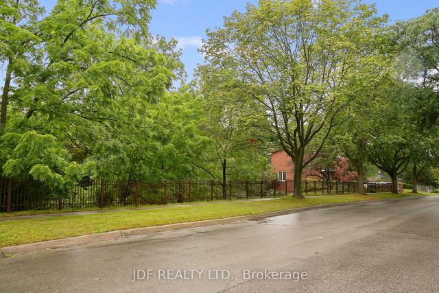 1099 Caldwell Ave, House detached with 4 bedrooms, 4 bathrooms and 4 parking in Mississauga ON | Image 29