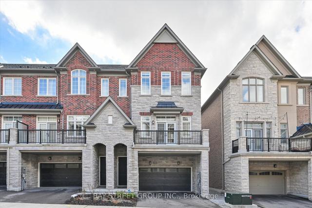 23 Creekvalley Lane, House attached with 3 bedrooms, 3 bathrooms and 4 parking in Markham ON | Image 1