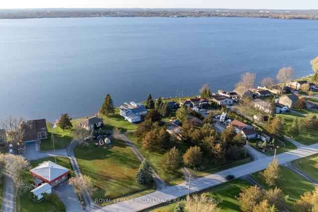 45 Peats Point Rd, House detached with 2 bedrooms, 2 bathrooms and 12 parking in Prince Edward County ON | Image 36