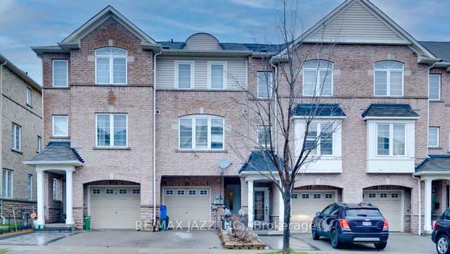 35 Cullcastle St, House attached with 3 bedrooms, 3 bathrooms and 2 parking in Ajax ON | Image 1