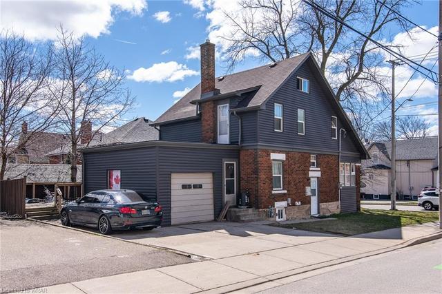 184 Courtland Avenue E, House detached with 3 bedrooms, 2 bathrooms and 3 parking in Kitchener ON | Image 12