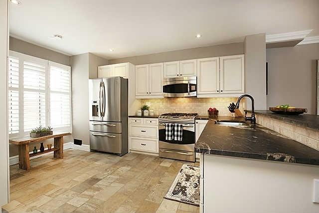 09 - 1356 Bathurst St, Townhouse with 3 bedrooms, 2 bathrooms and 1 parking in Toronto ON | Image 2