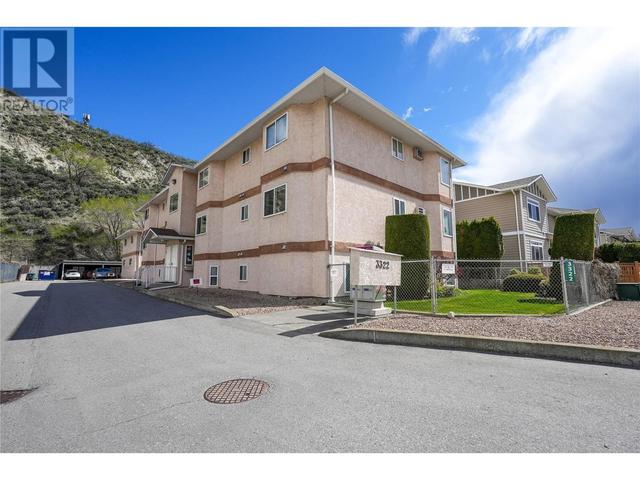 4 - 3322 South Main Street, Condo with 2 bedrooms, 2 bathrooms and 2 parking in Penticton BC | Image 21