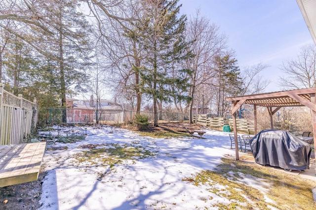 222 Delrex Blvd, House detached with 4 bedrooms, 2 bathrooms and 4 parking in Halton Hills ON | Image 33