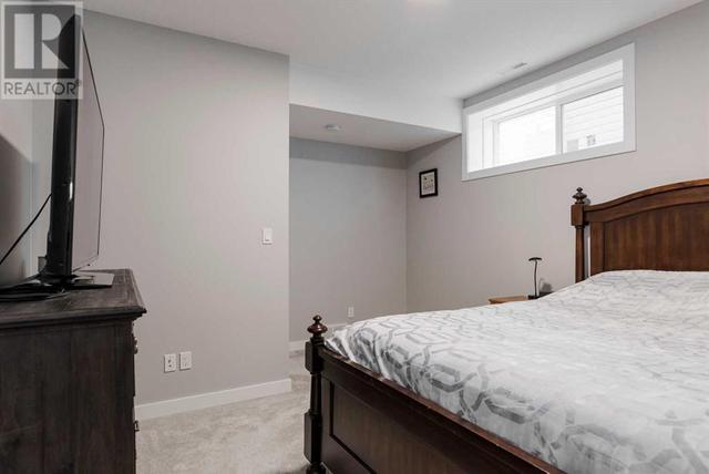 744 Athabasca Avenue, House detached with 4 bedrooms, 3 bathrooms and 3 parking in Wood Buffalo AB | Image 36
