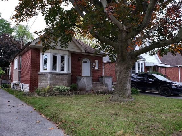 103 Haddon Ave S, House detached with 2 bedrooms, 2 bathrooms and 4 parking in Hamilton ON | Image 12