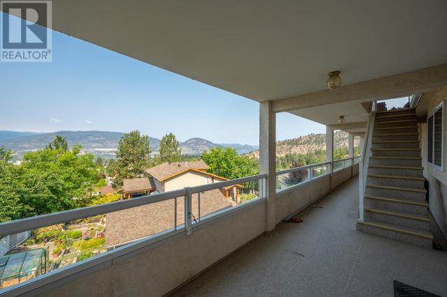 1593 Holden Road, House detached with 4 bedrooms, 3 bathrooms and 4 parking in Penticton BC | Image 18