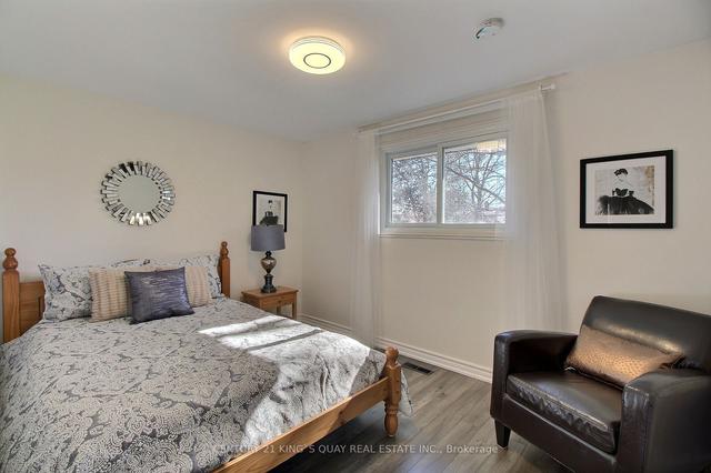67 Longford Cres, House attached with 4 bedrooms, 2 bathrooms and 2 parking in Toronto ON | Image 13