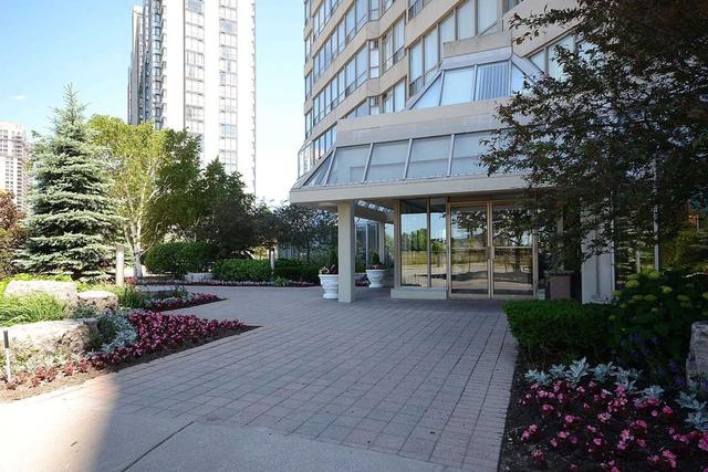 1709 - 400 Webb Dr, Condo with 2 bedrooms, 2 bathrooms and 2 parking in Mississauga ON | Image 12