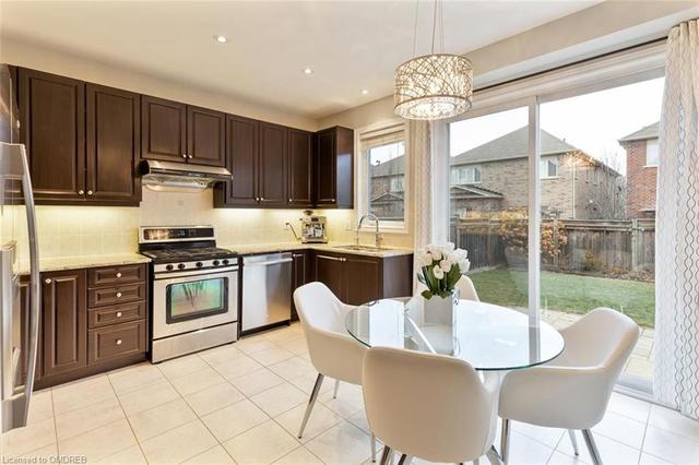 3292 Skipton Lane, House detached with 3 bedrooms, 3 bathrooms and 3 parking in Oakville ON | Image 8