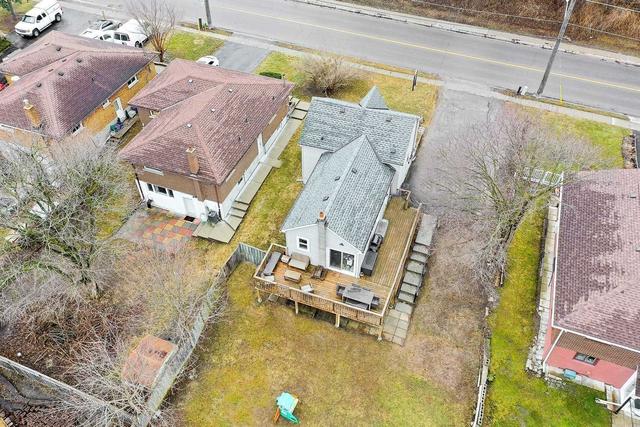 139 Wilson Rd N, House detached with 3 bedrooms, 2 bathrooms and 6 parking in Oshawa ON | Image 32