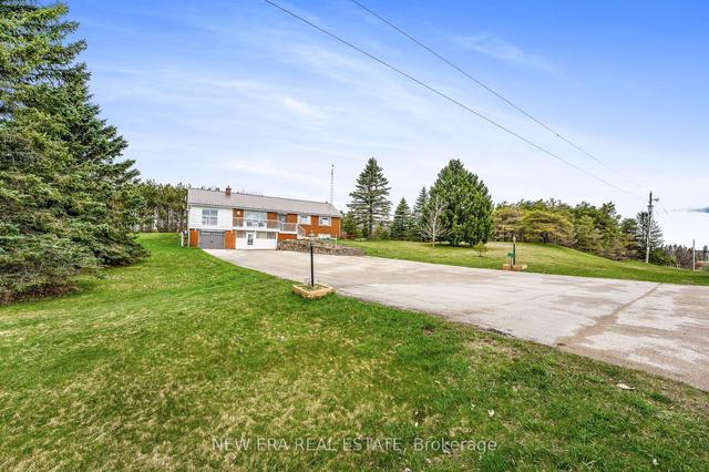 676400 Centre Road Rd, House detached with 3 bedrooms, 2 bathrooms and 15 parking in Mulmur ON | Image 30