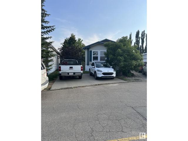3215 Lakewood Cl Se, Home with 3 bedrooms, 2 bathrooms and null parking in Edmonton AB | Card Image