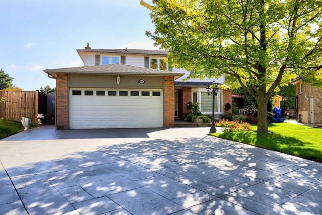 2321 Fleet Path, House detached with 4 bedrooms, 3 bathrooms and 8 parking in Burlington ON | Image 12