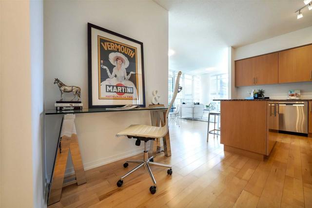 3101 - 55 Bremner Blvd, Condo with 2 bedrooms, 2 bathrooms and 1 parking in Toronto ON | Image 14