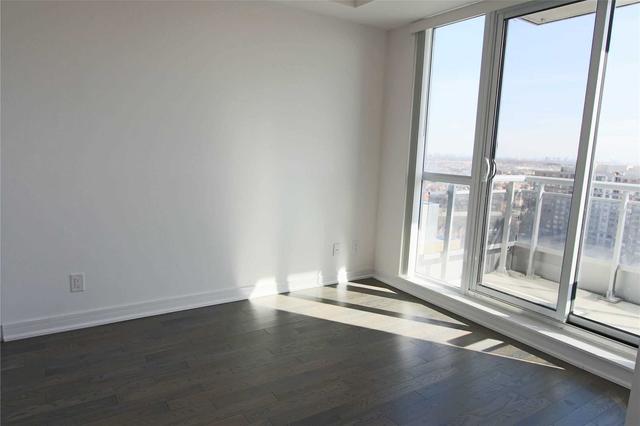 1505 - 9201 Yonge St, Condo with 1 bedrooms, 1 bathrooms and 1 parking in Richmond Hill ON | Image 2