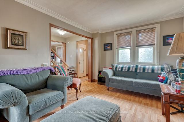 2163 King St E, House detached with 4 bedrooms, 3 bathrooms and 2 parking in Hamilton ON | Image 26