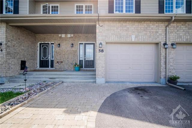 58 Bellwood Drive, Townhouse with 3 bedrooms, 3 bathrooms and 3 parking in Arnprior ON | Image 2