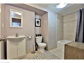 2221 Sunnydale Dr, House detached with 3 bedrooms, 2 bathrooms and 7 parking in Burlington ON | Image 16
