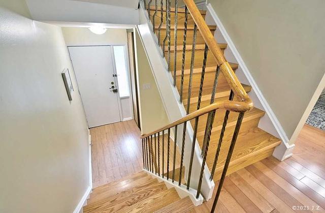 170 Song Meadoway, Townhouse with 3 bedrooms, 2 bathrooms and 2 parking in Toronto ON | Image 24