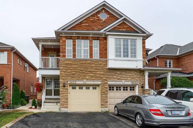 5657 Topaz Pl, House semidetached with 3 bedrooms, 4 bathrooms and 3 parking in Mississauga ON | Image 1