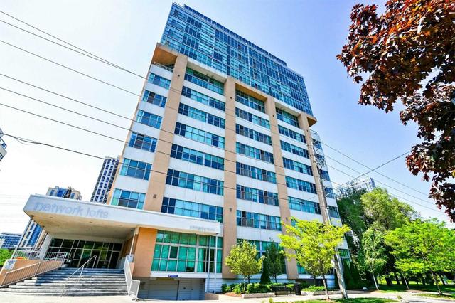 909 - 2 Fieldway Rd, Condo with 2 bedrooms, 2 bathrooms and 1 parking in Toronto ON | Image 1
