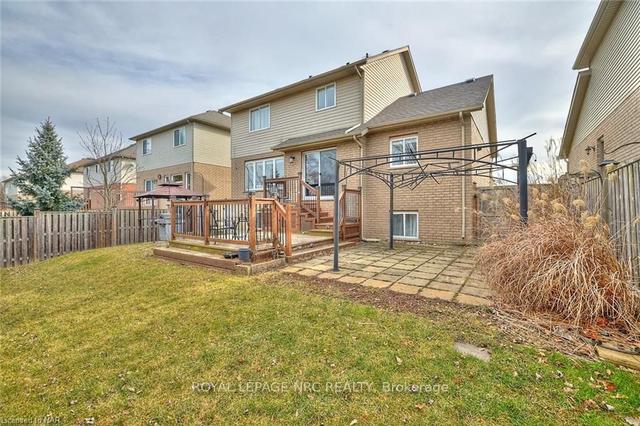 28 Fosh Crt, House detached with 3 bedrooms, 4 bathrooms and 4 parking in St. Catharines ON | Image 29