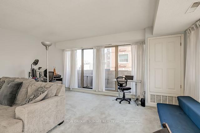 305 - 67 Caroline St S, Condo with 2 bedrooms, 2 bathrooms and 1 parking in Hamilton ON | Image 9